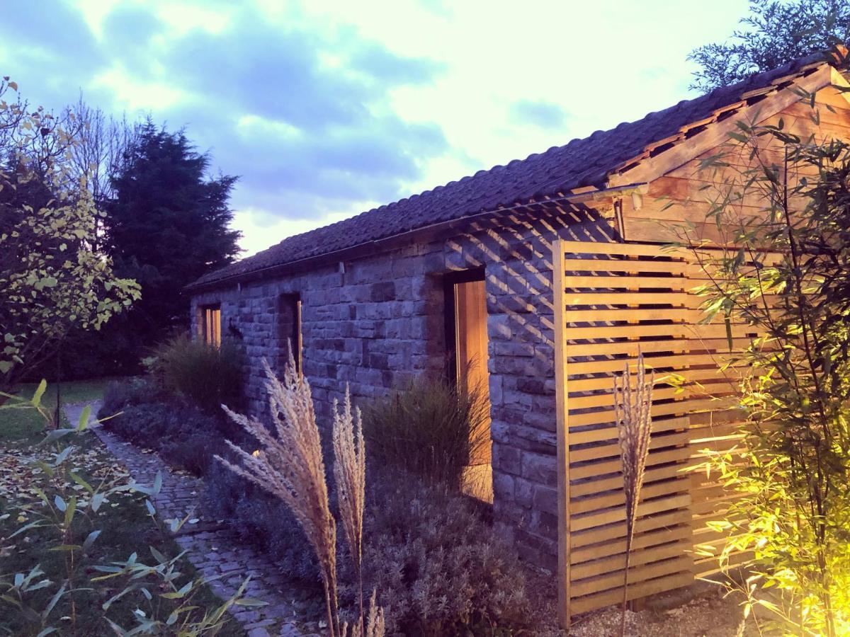 Out & Lodge Les Spirous Les Géronsarts Exterior photo