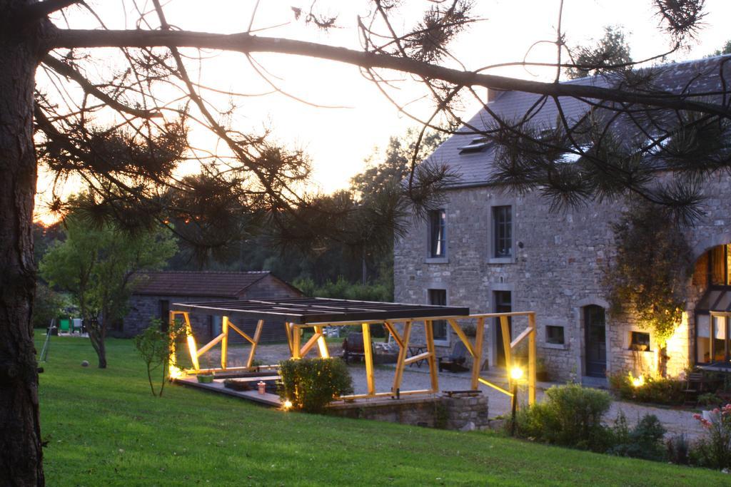 Out & Lodge Les Spirous Les Géronsarts Exterior photo